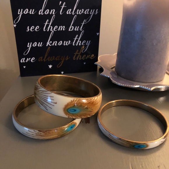 Beautiful Bengal Bracelets - Picture 2 of 5